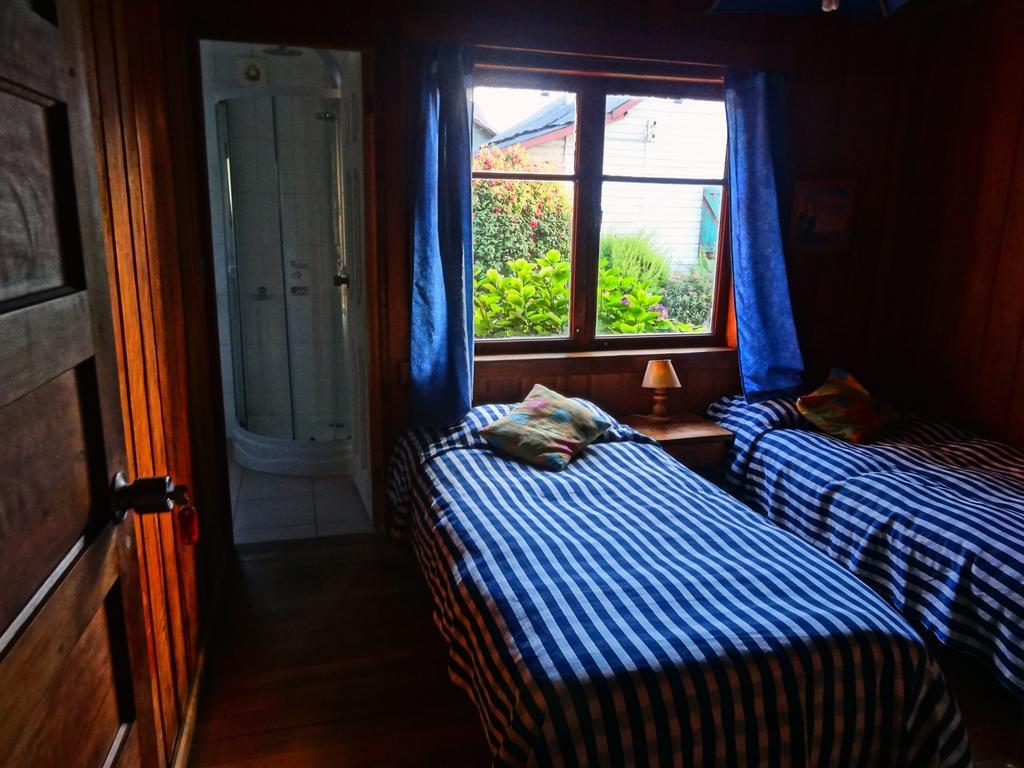 Hostal La Maison Pucón Quarto foto